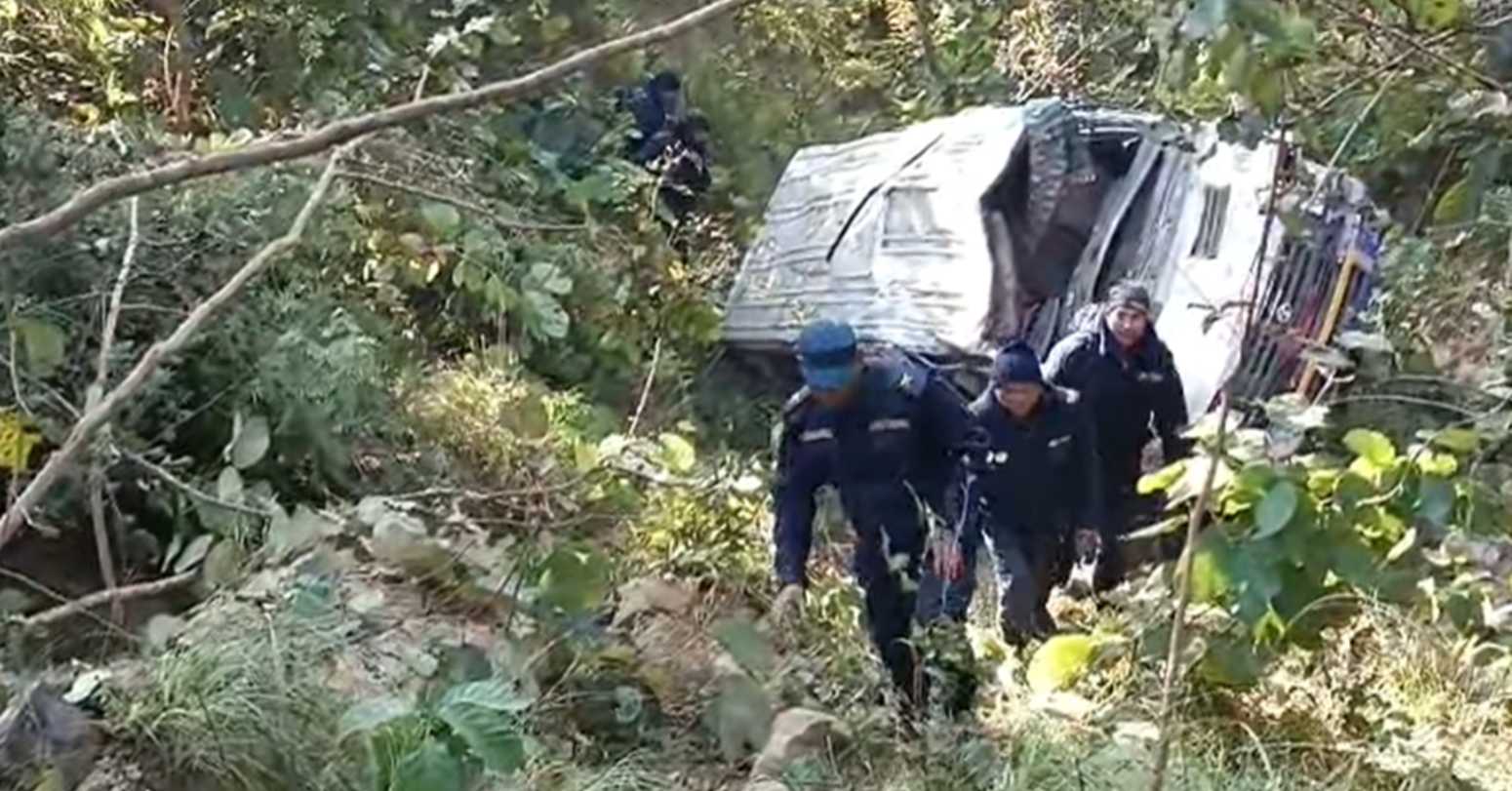 दाङमा गाडी दुर्घटना हुँदा दुई जनाको मृत्यु