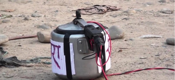 नेपाली सेनाद्वारा प्रेसर कुकर बम निष्क्रिय