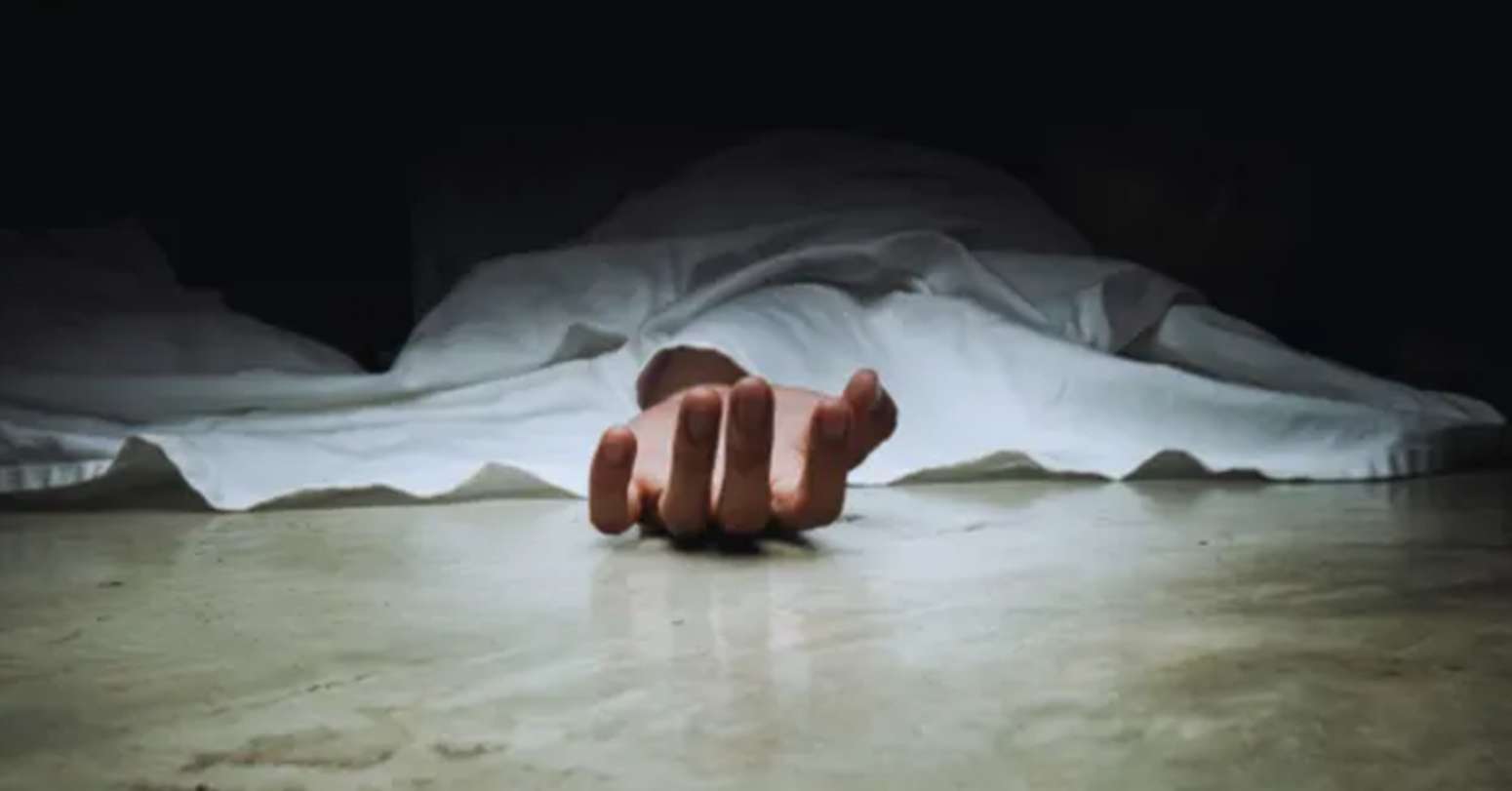 रुखको हाँगा लागेर प्रजाको मृत्यु