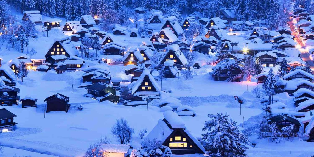 जापानमा भारी हिमपातले बिदाको हवाई यातायातमा अवरोध