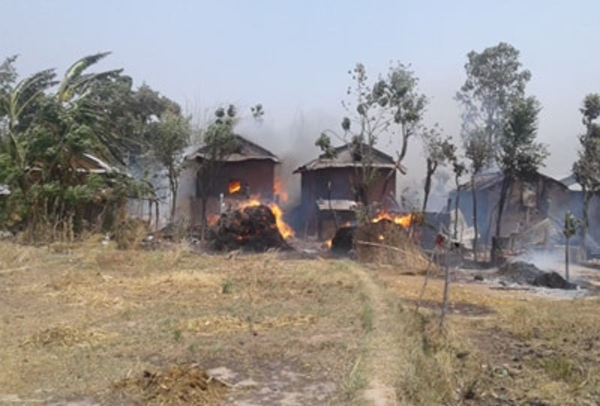 मुलुकका विभिन्न स्थानमा आगलागी हुँदा करोडौँको क्षति