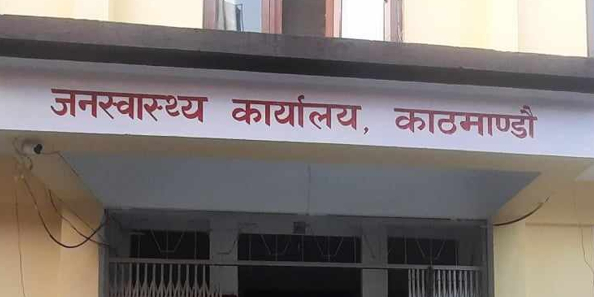 आमाको दूधलाई प्रतिस्थापन गर्ने आहार नबेच्न निर्देशन