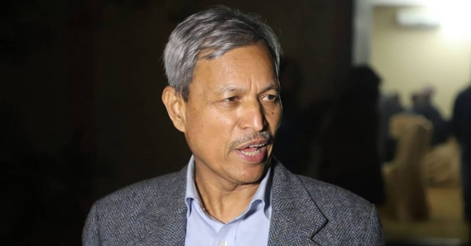 सरकार बिचौलियाको इसारामा चलेको छ : भीम रावल