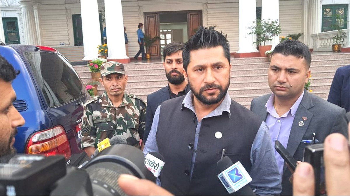 रवि लामिछानेविरुद्ध बुटबलमा थुनछेक बहस जारी