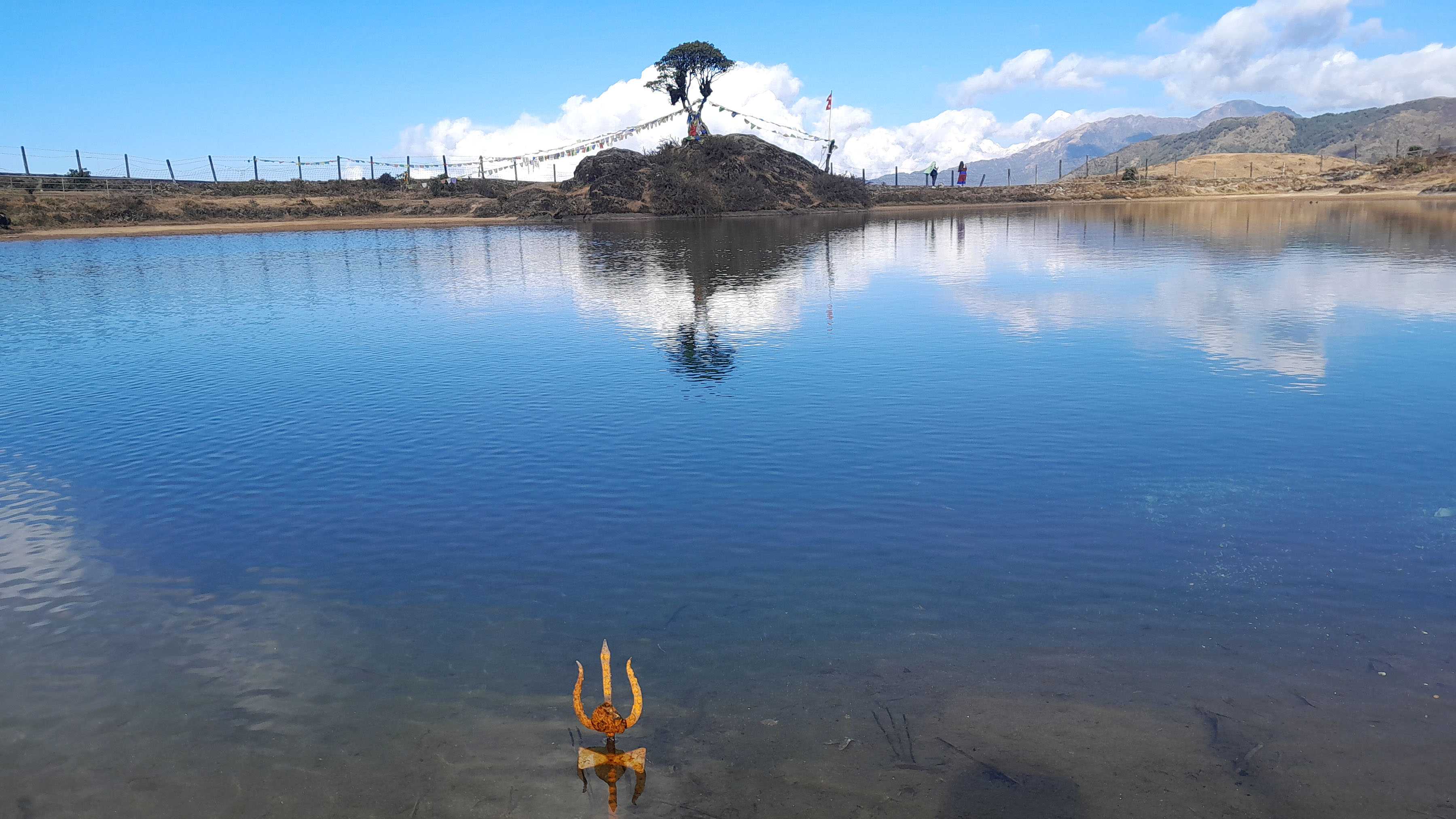 गुफा पोखरी(तस्बिरहरू)