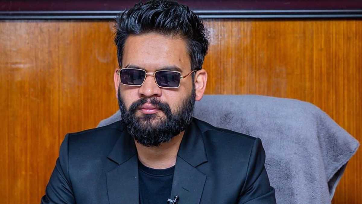 बालेनविरुद्ध युवा संघले दियो साइबर ब्यूरोमा उजुरी