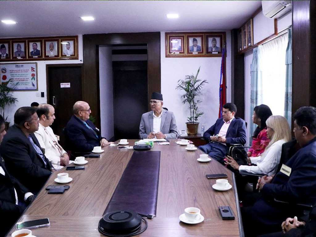 नेपालमा लगानी गर्न मलेसियाका लगानीकर्तालाई आग्रह